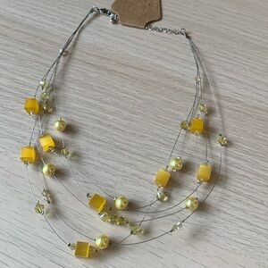 Yellow cube necklace, 10$ or 2 for 15$!